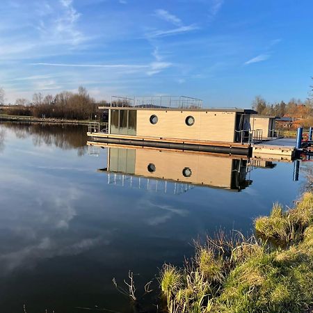瓦尔德基兴 Waidlerland Hausboot 1酒店 外观 照片